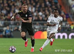 关于图卢兹球员齐心合力，全力以赴备战比赛的信息