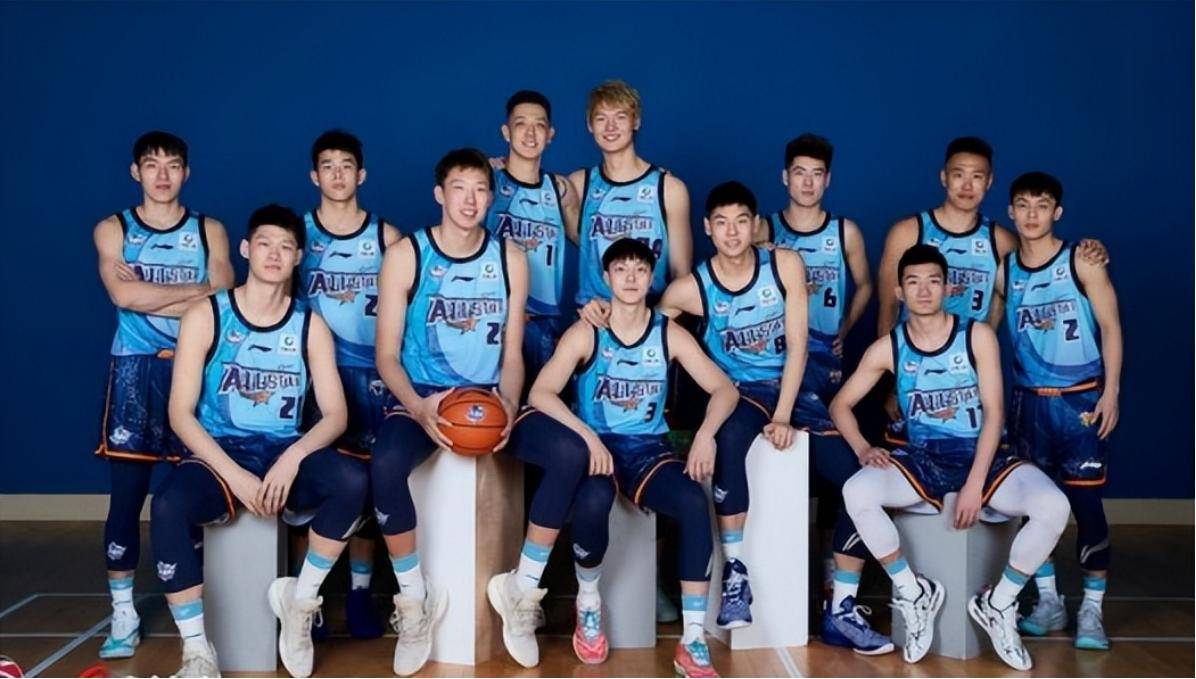 包含全运会决赛圈12强球队产生：广东辽宁四川领衔的词条
