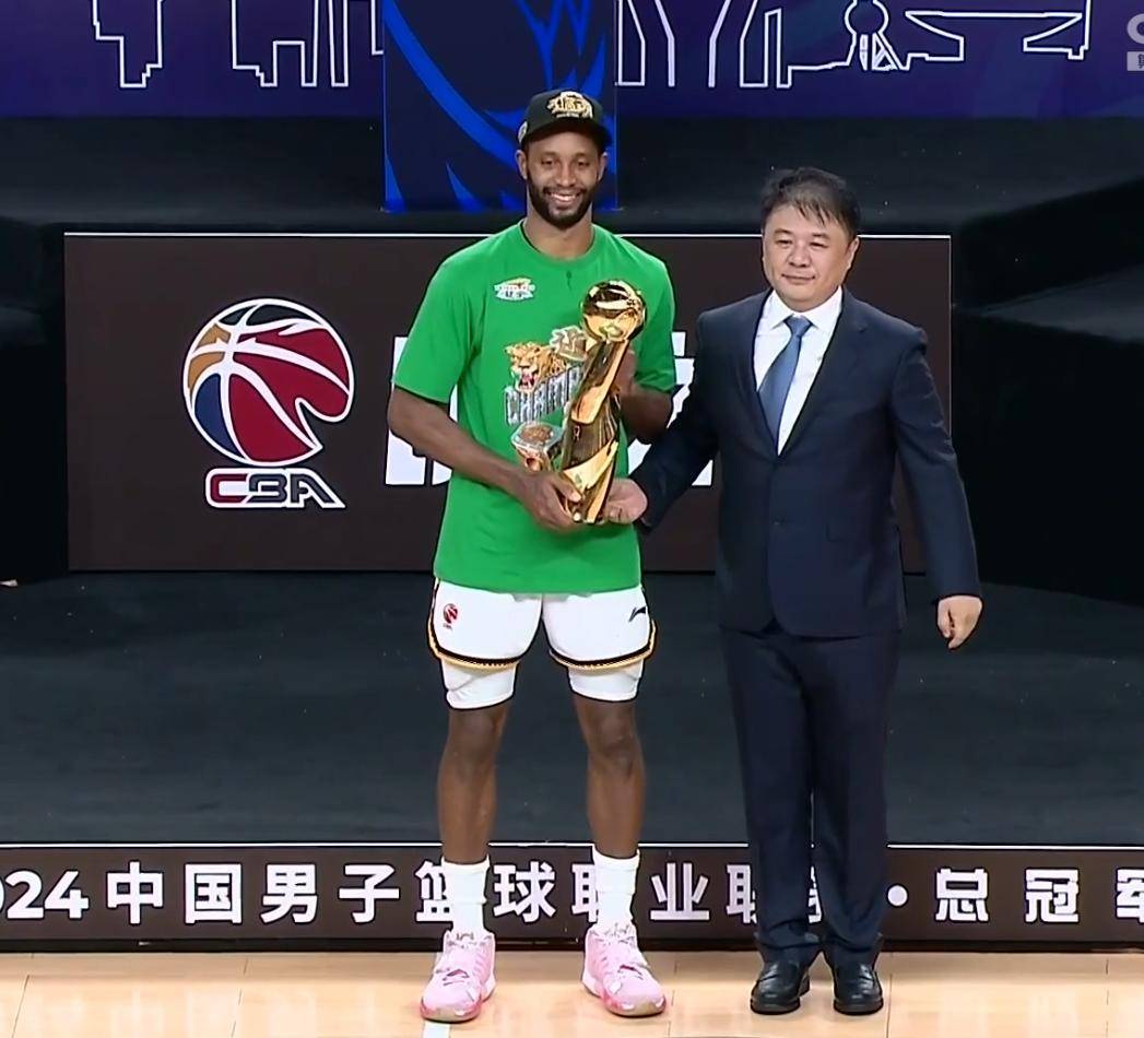 包含CBA外援优先续约权公示：浙江签约2人辽宁放弃弗格的词条